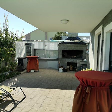Apartment Ruza - Pool Donji Seget Zewnętrze zdjęcie