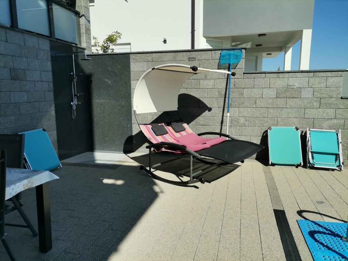 Apartment Ruza - Pool Donji Seget Zewnętrze zdjęcie