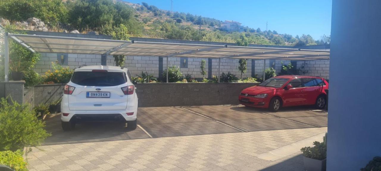 Apartment Ruza - Pool Donji Seget Zewnętrze zdjęcie