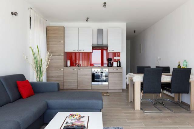 Apartment Ruza - Pool Donji Seget Zewnętrze zdjęcie