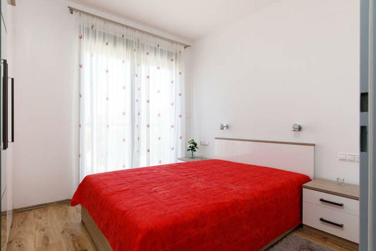 Apartment Ruza - Pool Donji Seget Zewnętrze zdjęcie