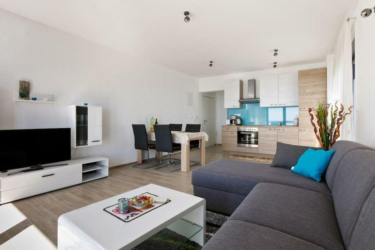 Apartment Ruza - Pool Donji Seget Zewnętrze zdjęcie