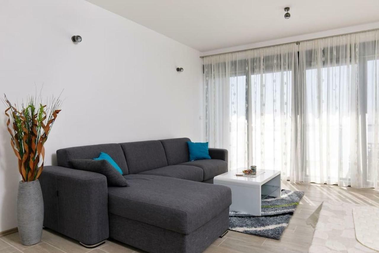 Apartment Ruza - Pool Donji Seget Zewnętrze zdjęcie